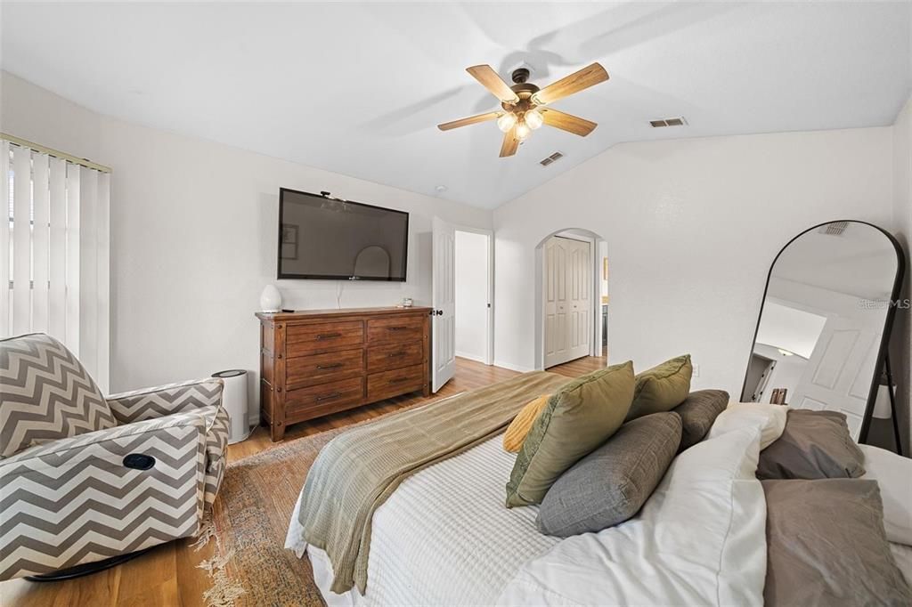 En Venta: $525,000 (3 camas, 2 baños, 1611 Pies cuadrados)