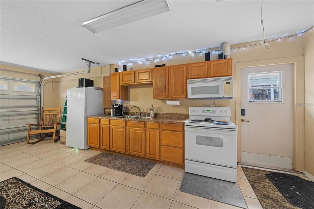 En Venta: $525,000 (3 camas, 2 baños, 1611 Pies cuadrados)