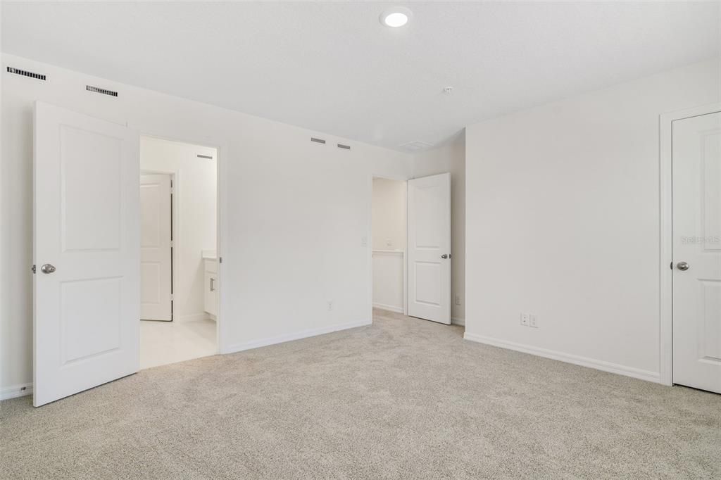 待售: $410,990 (3 贝兹, 2 浴室, 1544 平方英尺)