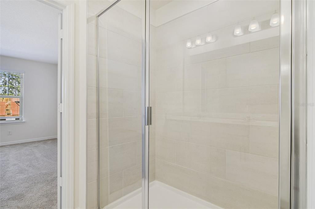 待售: $410,990 (3 贝兹, 2 浴室, 1544 平方英尺)