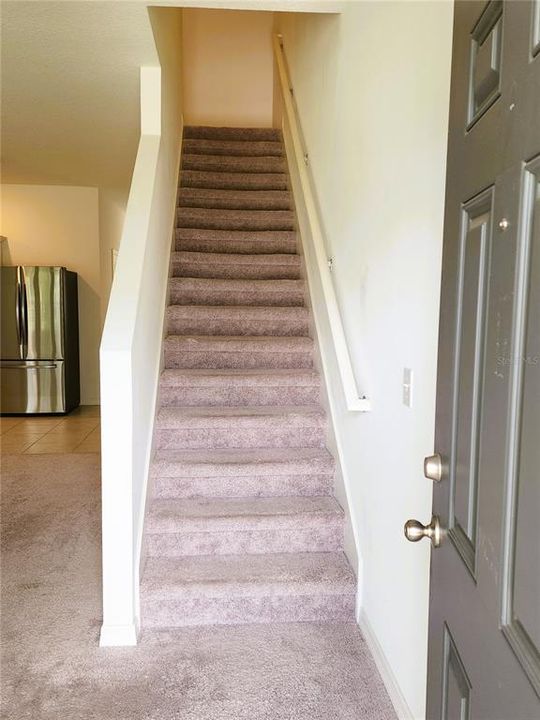 Activo con contrato: $265,000 (3 camas, 2 baños, 1570 Pies cuadrados)