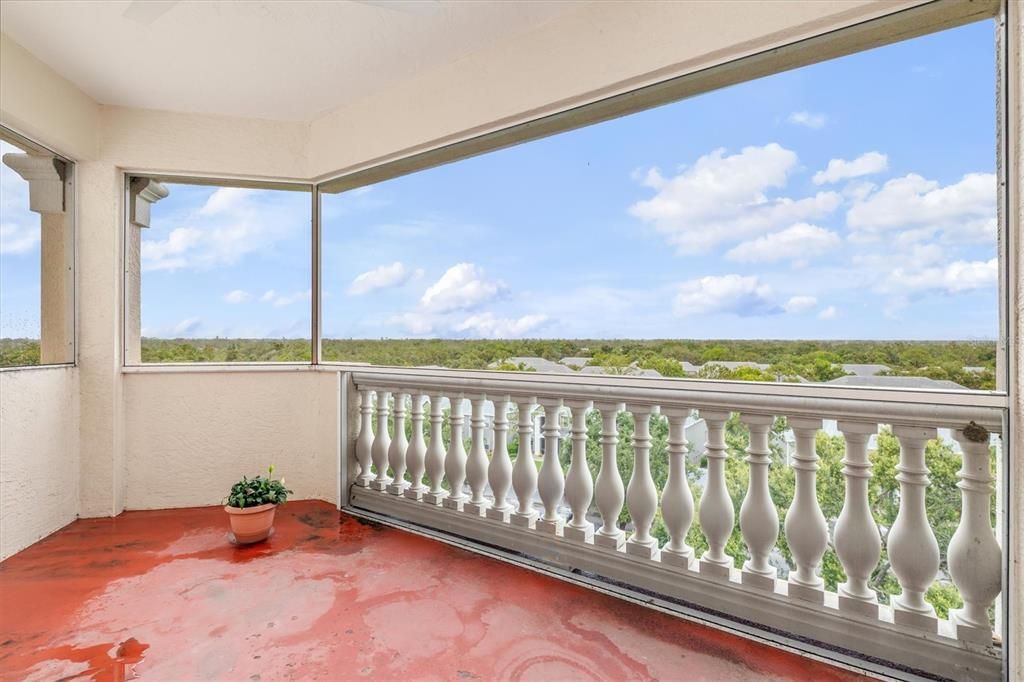 Active With Contract: $289,900 (2 beds, 2 baths, 1713 Square Feet)