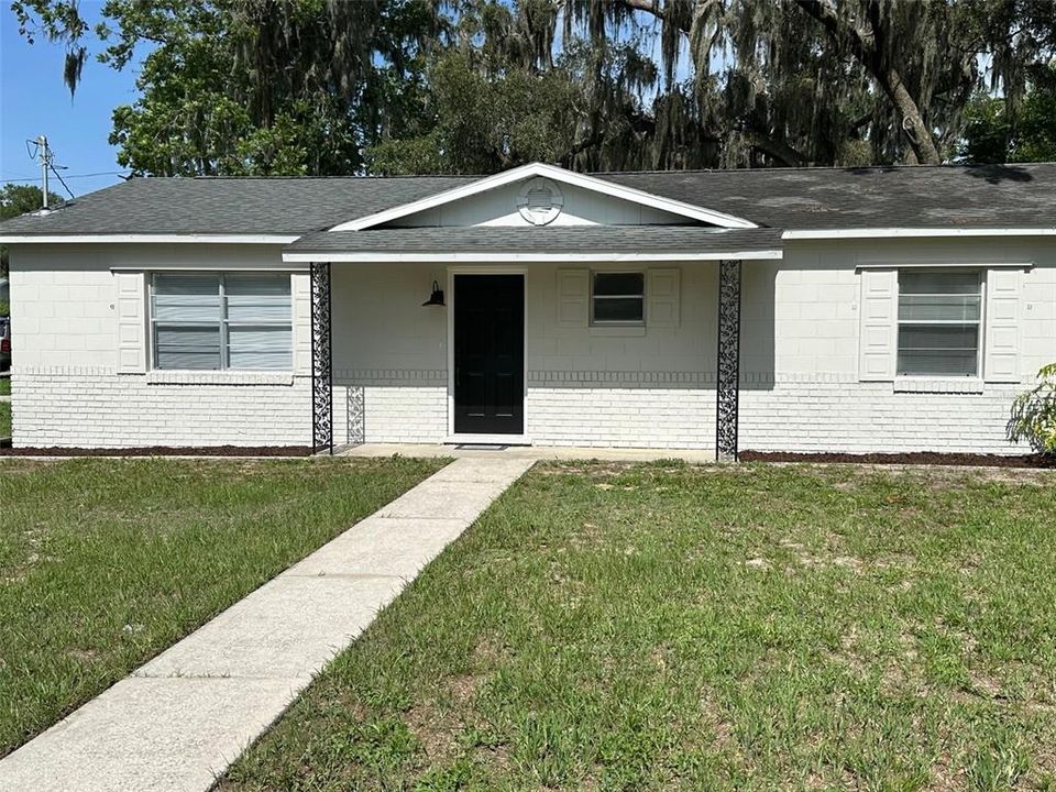 Vendido Recientemente: $235,000 (2 camas, 2 baños, 1215 Pies cuadrados)