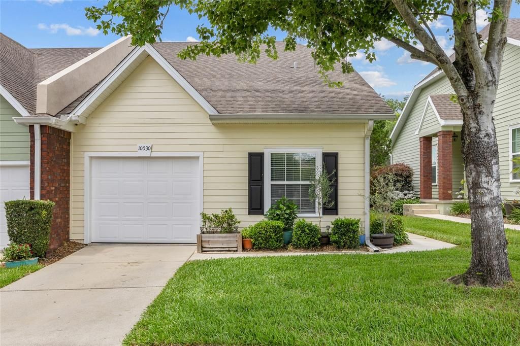 Recently Sold: $209,000 (2 beds, 2 baths, 1068 Square Feet)