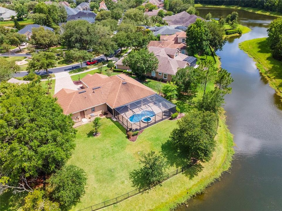 For Sale: $679,900 (3 beds, 3 baths, 2158 Square Feet)