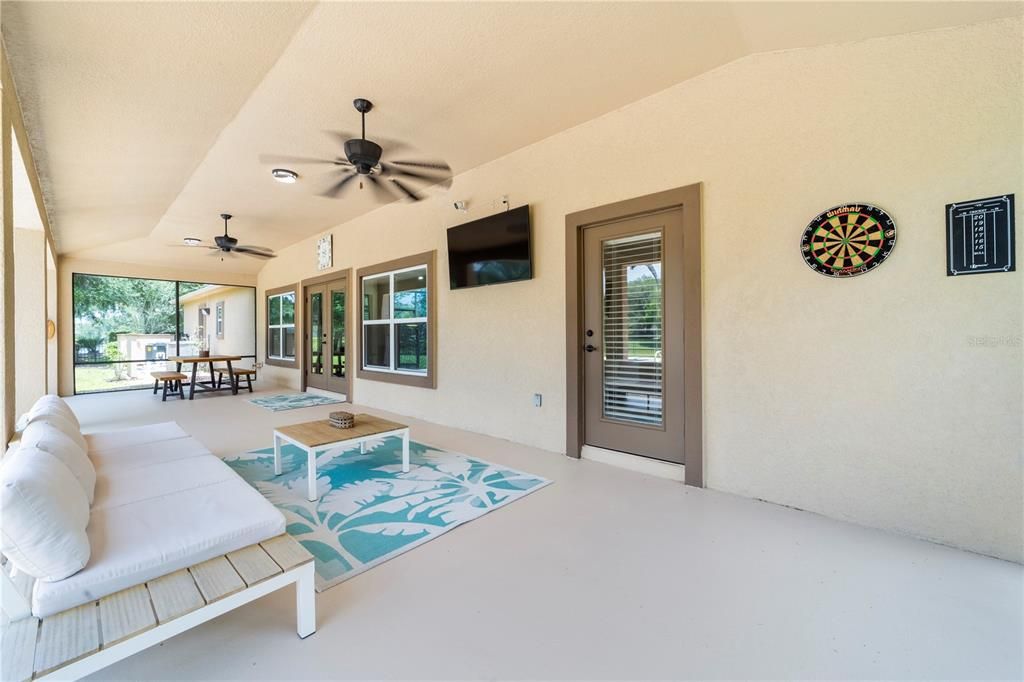 For Sale: $679,900 (3 beds, 3 baths, 2158 Square Feet)