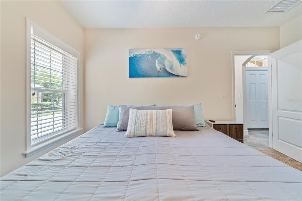 For Sale: $679,900 (3 beds, 3 baths, 2158 Square Feet)