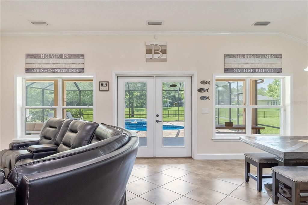 For Sale: $679,900 (3 beds, 3 baths, 2158 Square Feet)