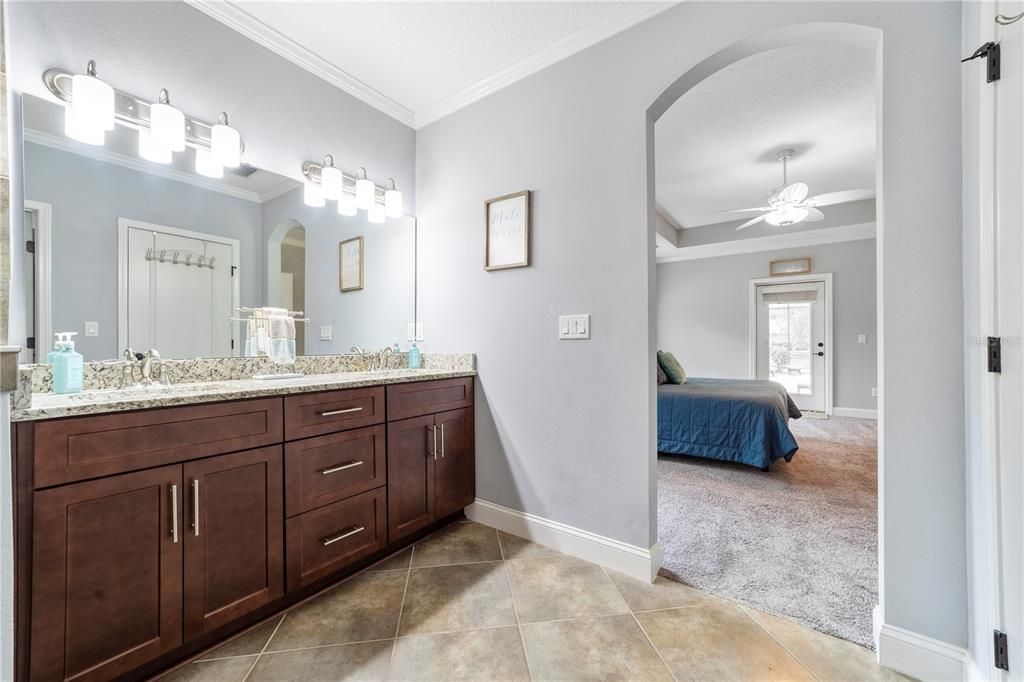 For Sale: $679,900 (3 beds, 3 baths, 2158 Square Feet)