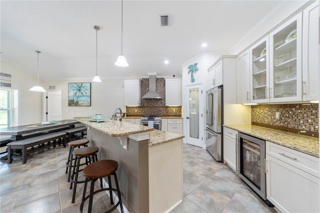 For Sale: $679,900 (3 beds, 3 baths, 2158 Square Feet)