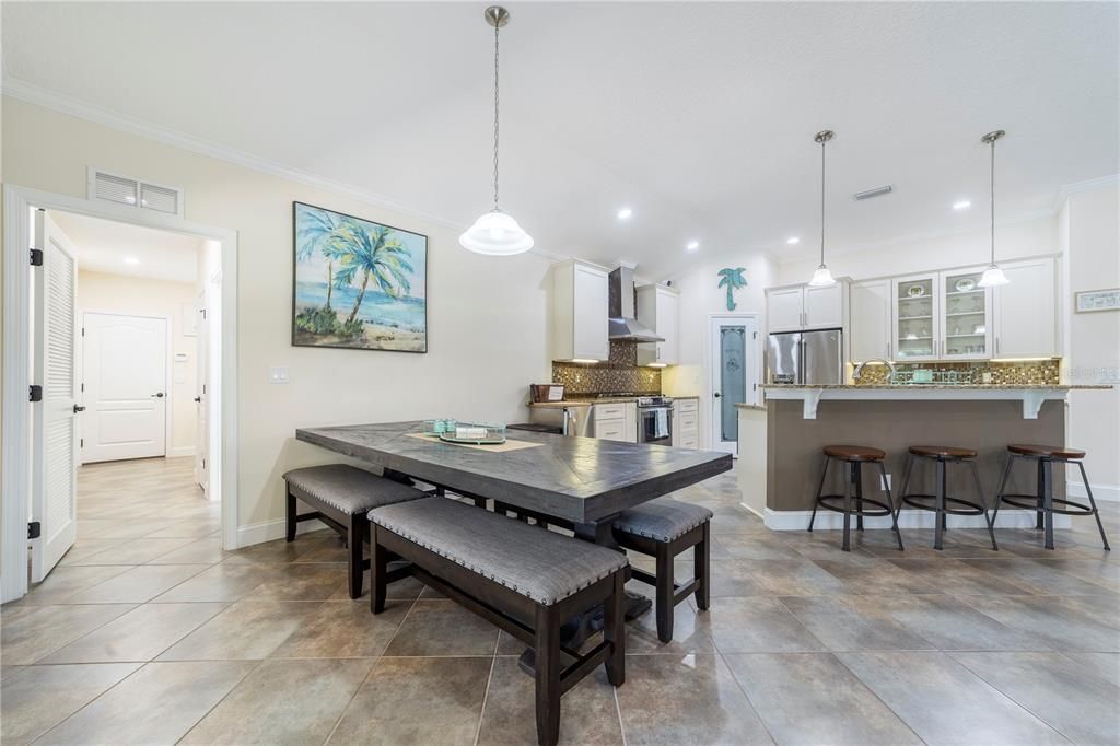 For Sale: $679,900 (3 beds, 3 baths, 2158 Square Feet)