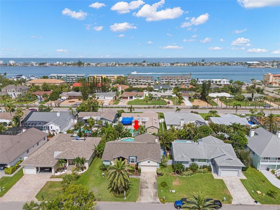 Active With Contract: $825,000 (3 beds, 2 baths, 2105 Square Feet)