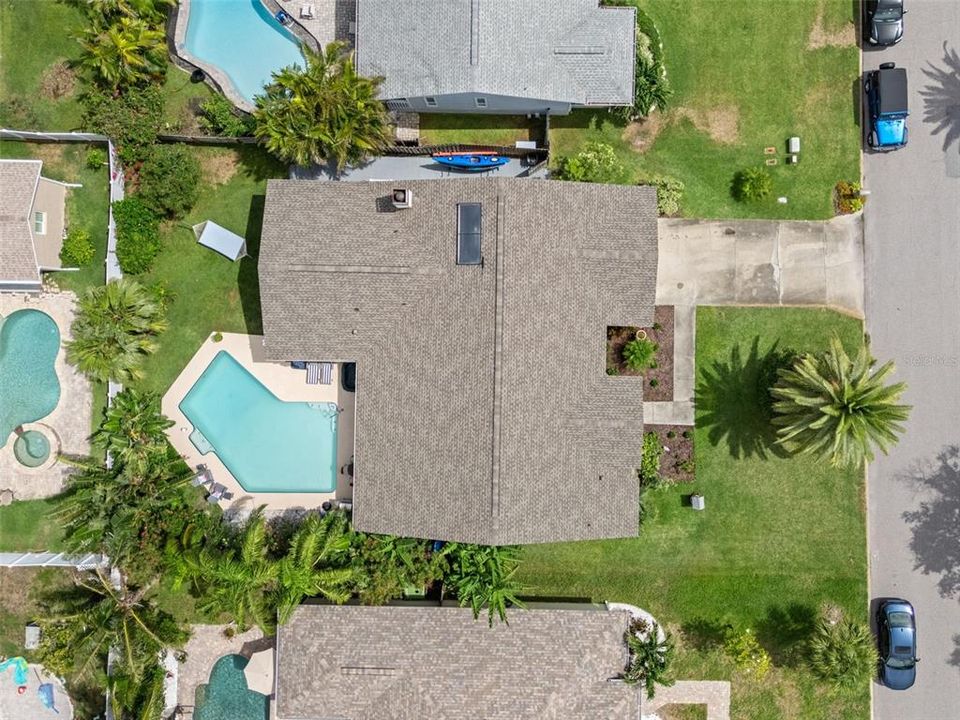 Active With Contract: $825,000 (3 beds, 2 baths, 2105 Square Feet)