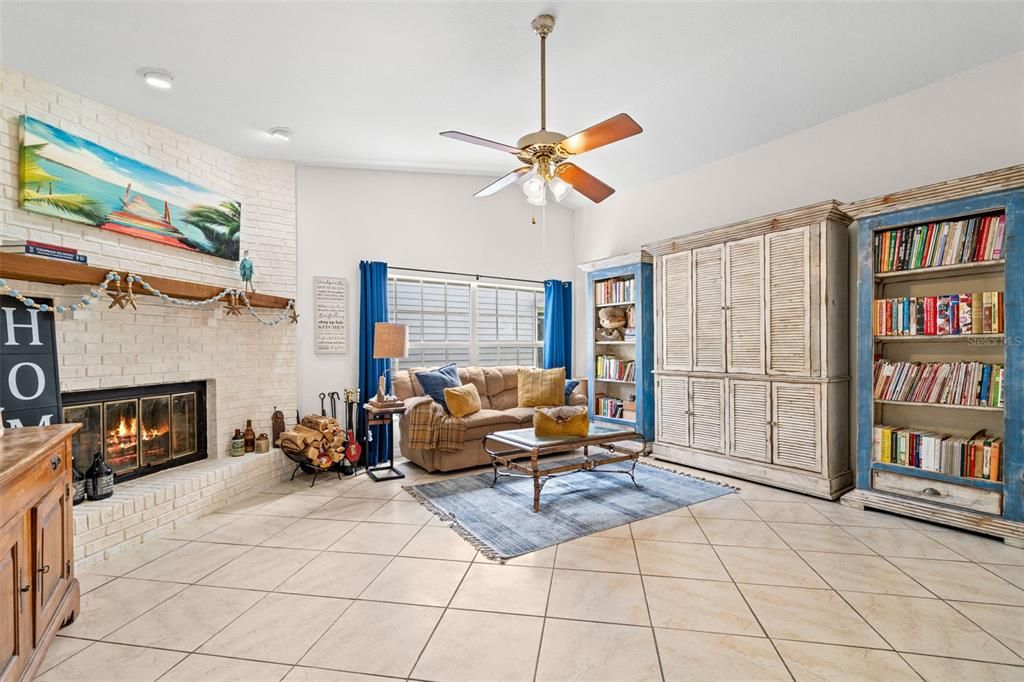 Active With Contract: $825,000 (3 beds, 2 baths, 2105 Square Feet)