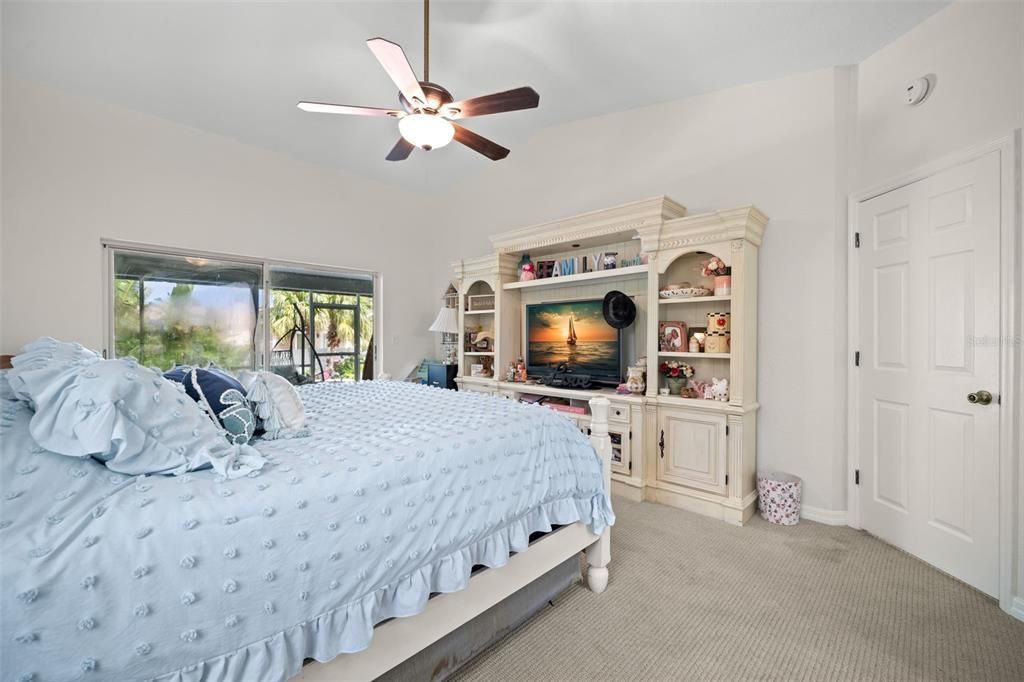 Active With Contract: $825,000 (3 beds, 2 baths, 2105 Square Feet)