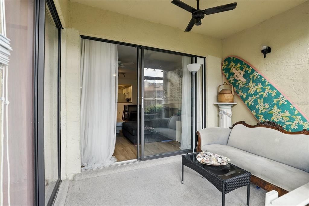 Activo con contrato: $182,900 (2 camas, 2 baños, 1000 Pies cuadrados)