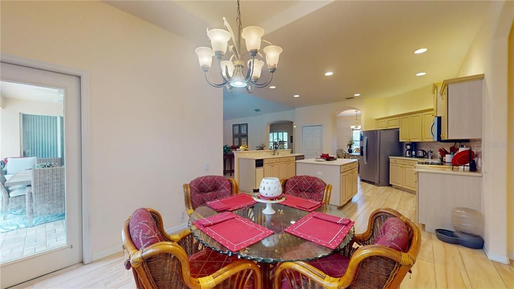 For Sale: $649,000 (4 beds, 3 baths, 2712 Square Feet)