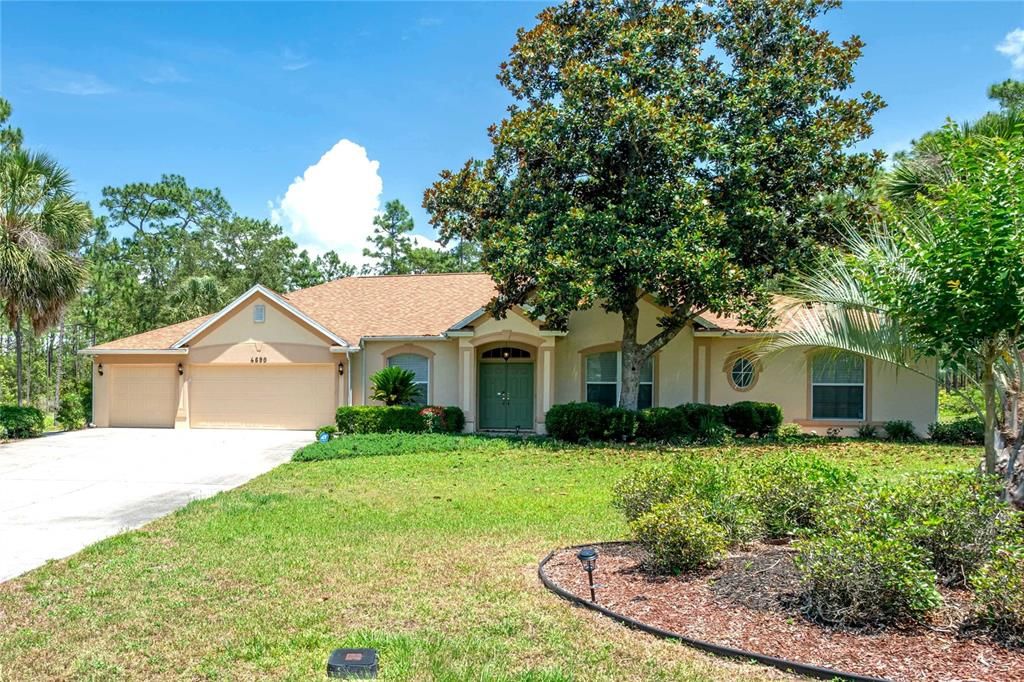 For Sale: $649,000 (4 beds, 3 baths, 2712 Square Feet)