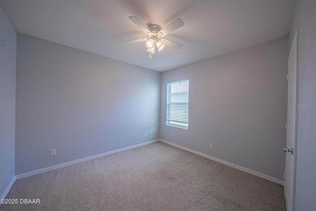 For Sale: $334,900 (3 beds, 2 baths, 1690 Square Feet)