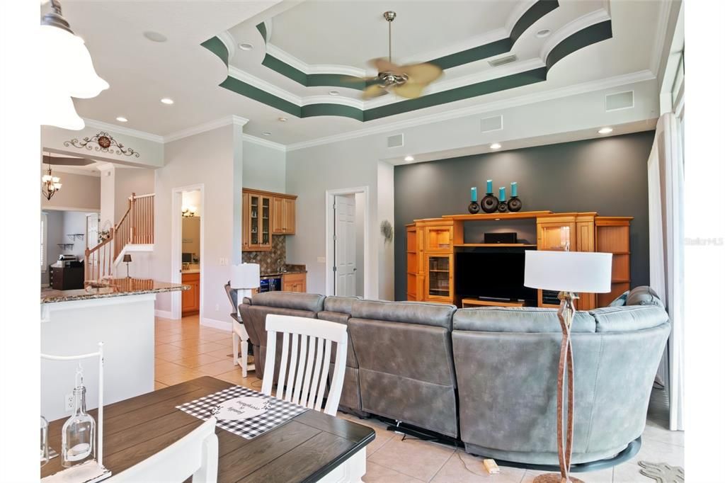 For Sale: $590,000 (4 beds, 3 baths, 2938 Square Feet)