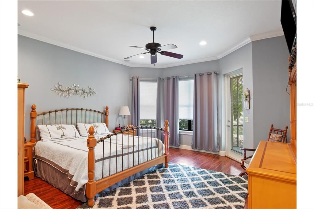 For Sale: $590,000 (4 beds, 3 baths, 2938 Square Feet)