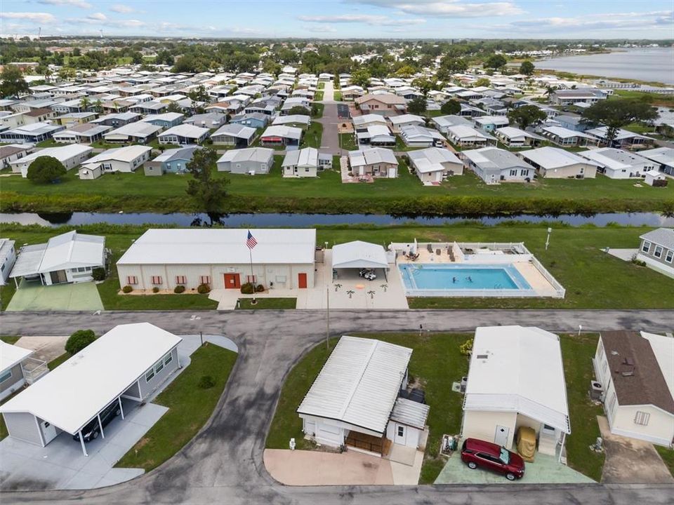 待售: $82,500 (2 贝兹, 2 浴室, 700 平方英尺)