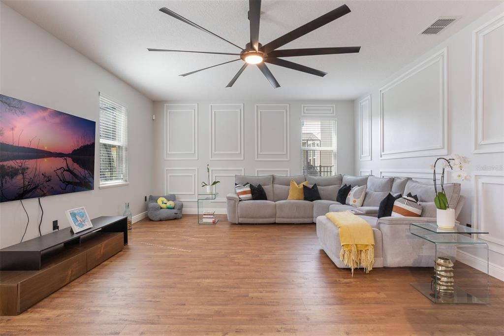 На продажу: $778,900 (5 спален, 4 ванн, 3856 Квадратных фут)