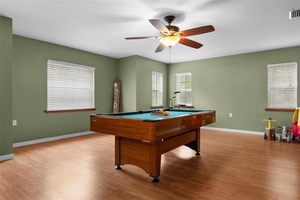 For Sale: $799,000 (4 beds, 3 baths, 3662 Square Feet)