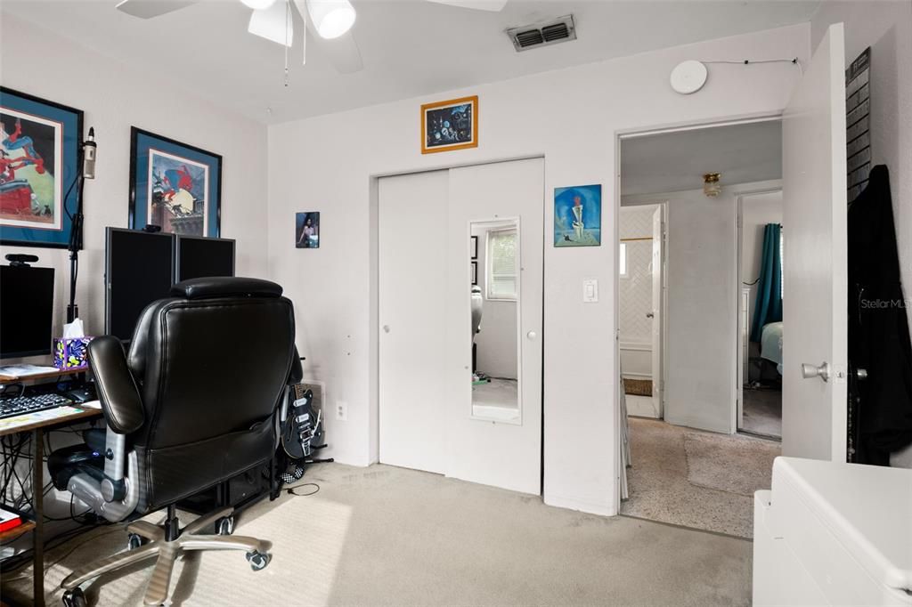 For Sale: $365,000 (3 beds, 1 baths, 1332 Square Feet)