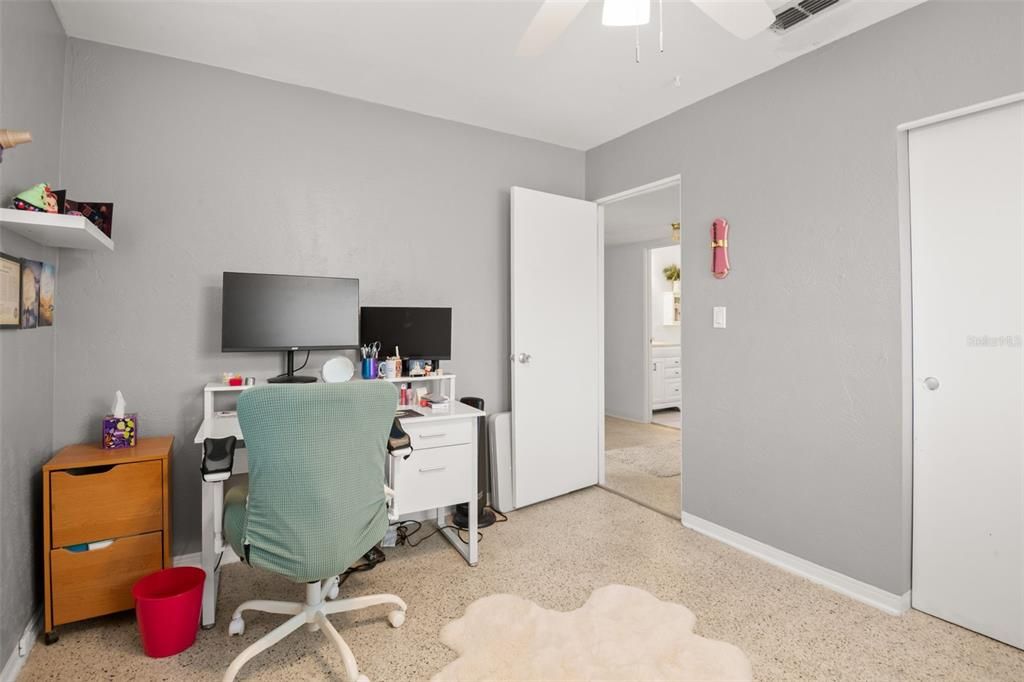 For Sale: $365,000 (3 beds, 1 baths, 1332 Square Feet)