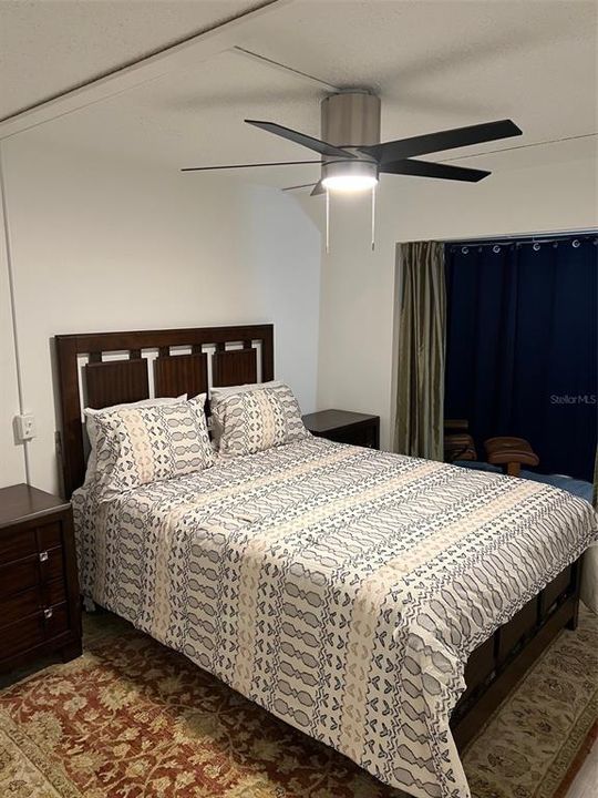 В аренду: $1,850 (2 спален, 1 ванн, 826 Квадратных фут)