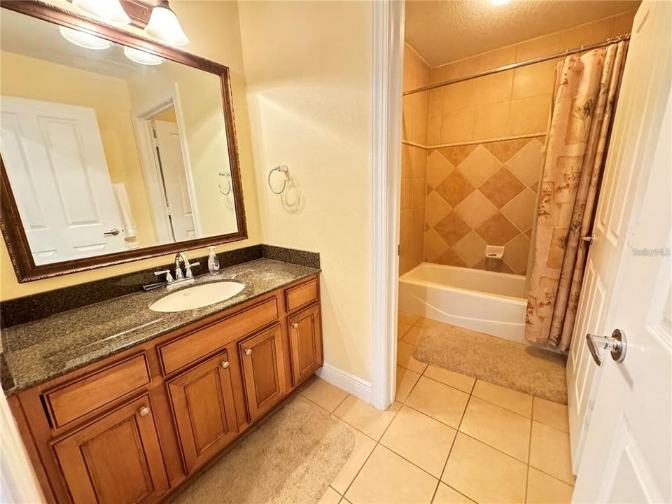 待售: $299,000 (3 贝兹, 2 浴室, 1344 平方英尺)