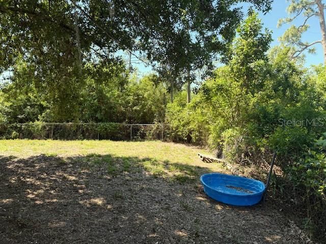 Под контрактом: $335,000 (2 спален, 2 ванн, 988 Квадратных фут)