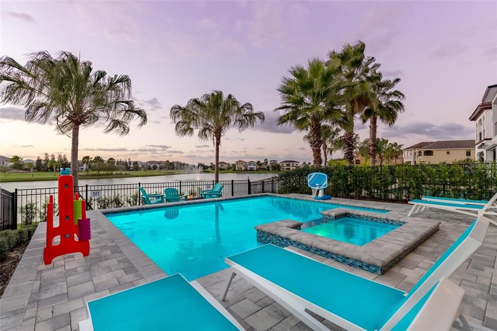 На продажу: $1,449,000 (6 спален, 5 ванн, 3428 Квадратных фут)