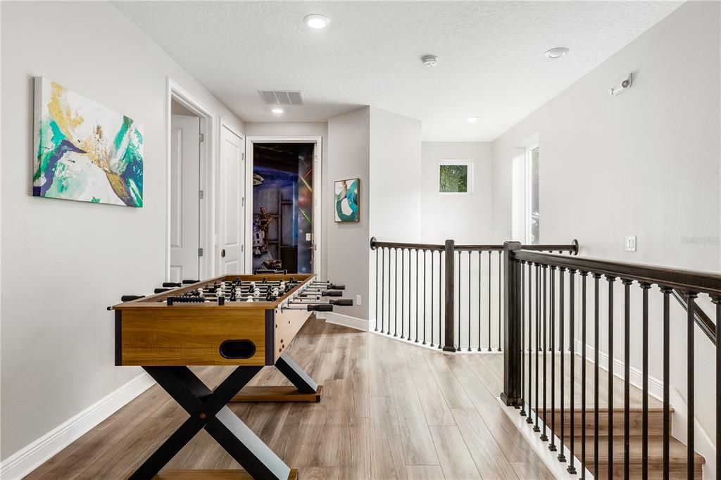 На продажу: $1,449,000 (6 спален, 5 ванн, 3428 Квадратных фут)