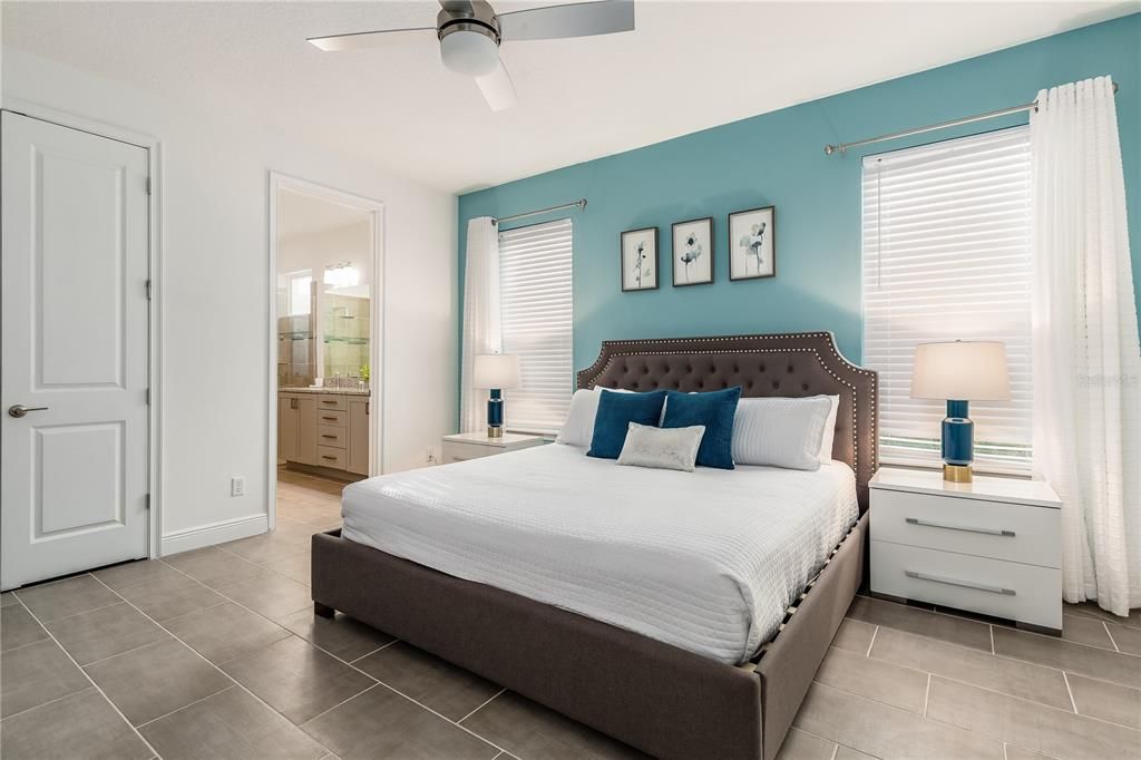 На продажу: $1,449,000 (6 спален, 5 ванн, 3428 Квадратных фут)