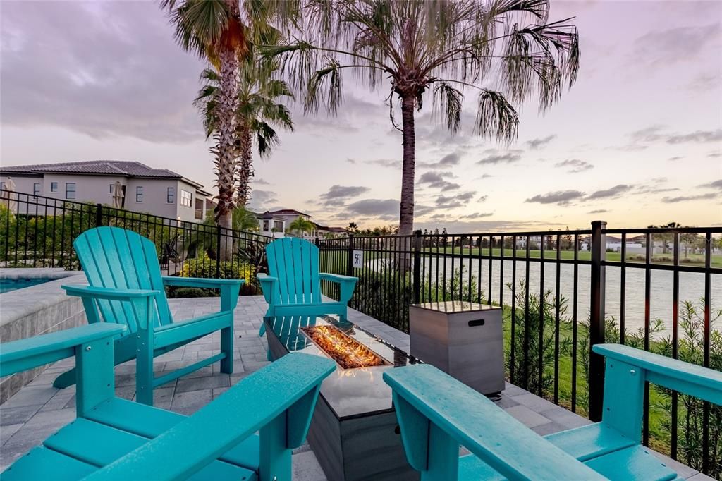 На продажу: $1,449,000 (6 спален, 5 ванн, 3428 Квадратных фут)