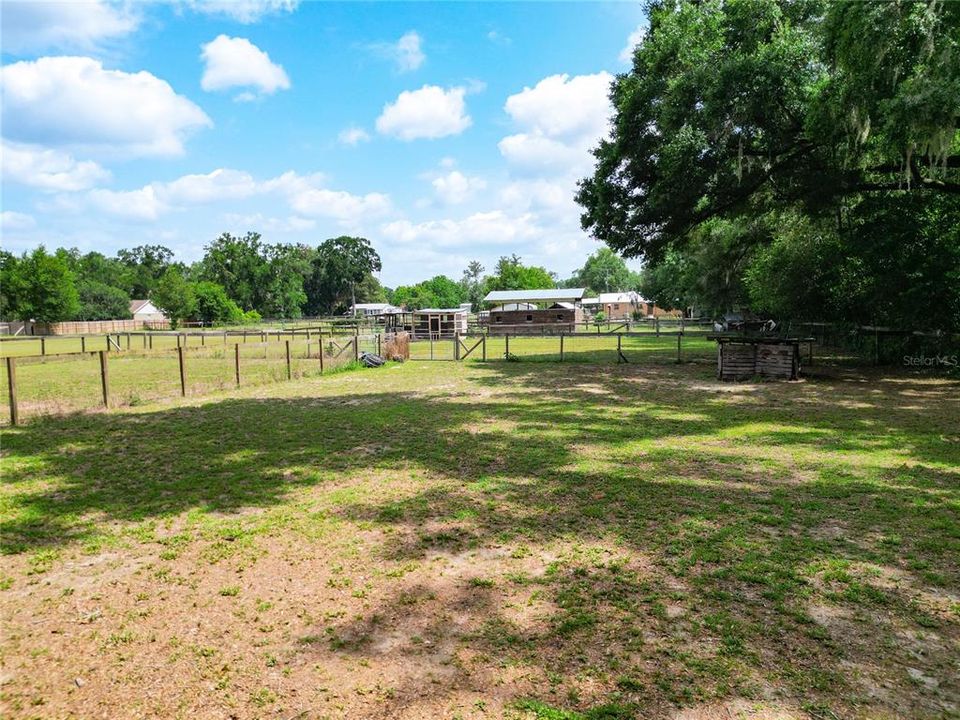 待售: $529,900 (4 贝兹, 2 浴室, 1400 平方英尺)