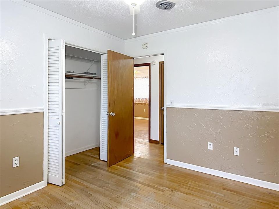 待售: $529,900 (4 贝兹, 2 浴室, 1400 平方英尺)