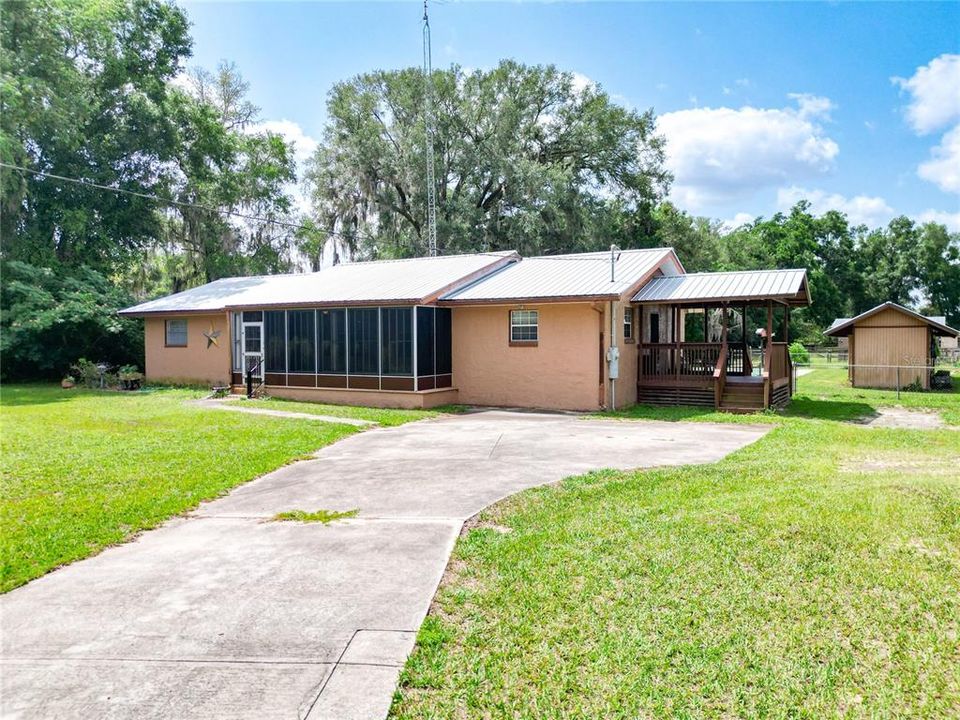 待售: $529,900 (4 贝兹, 2 浴室, 1400 平方英尺)