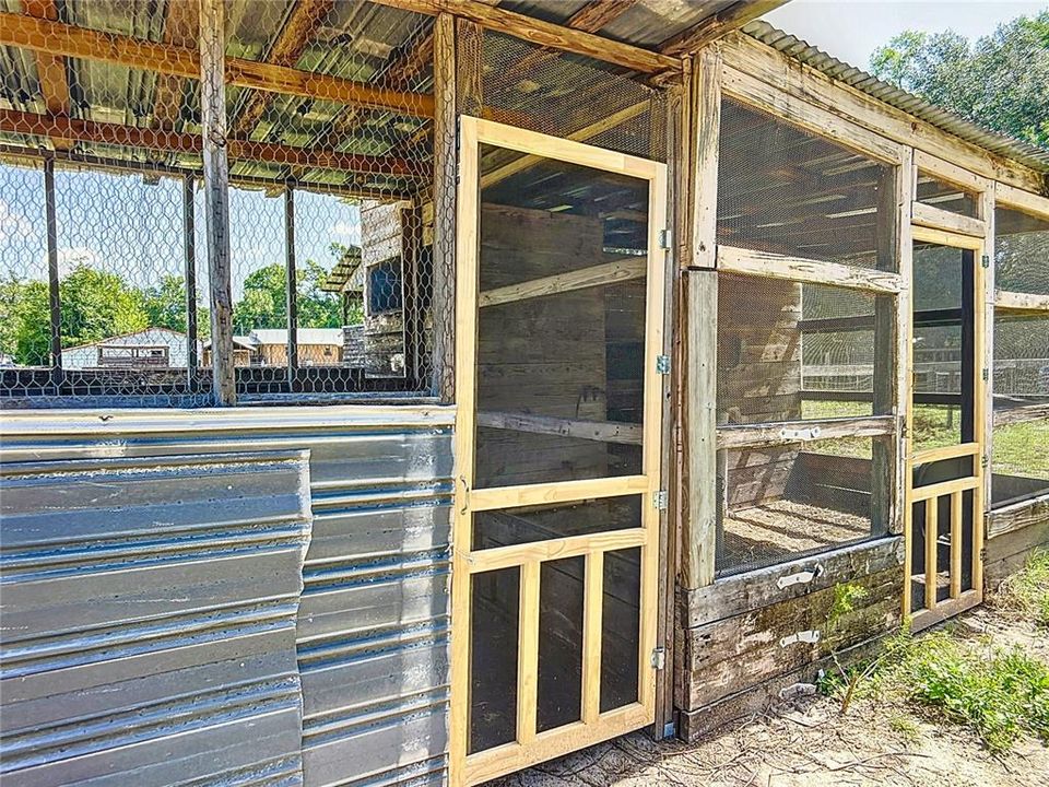 待售: $529,900 (4 贝兹, 2 浴室, 1400 平方英尺)