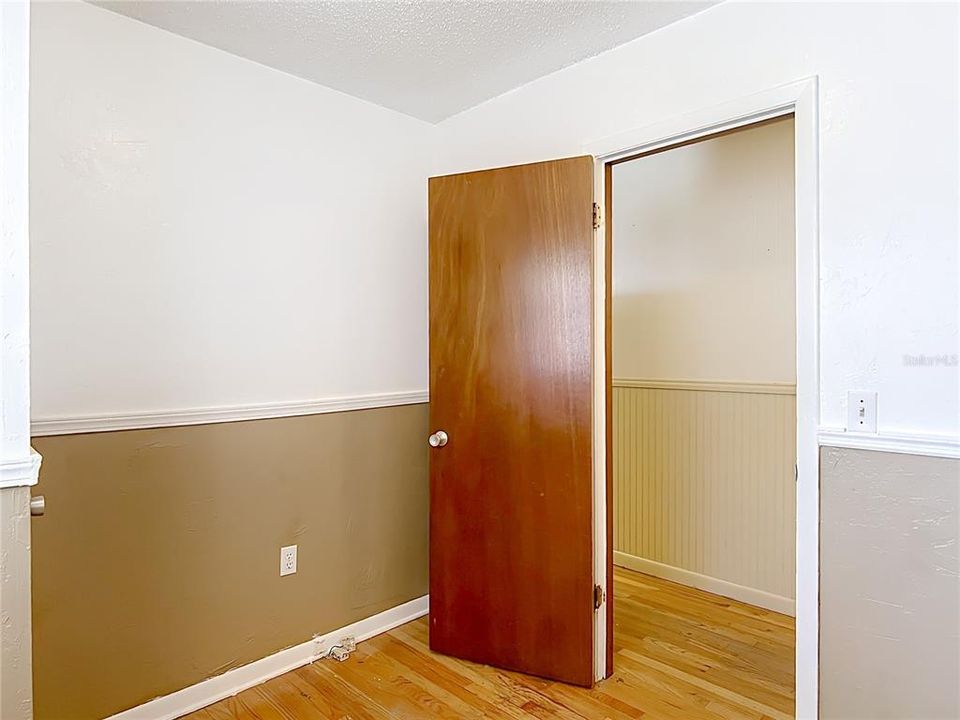 待售: $529,900 (4 贝兹, 2 浴室, 1400 平方英尺)