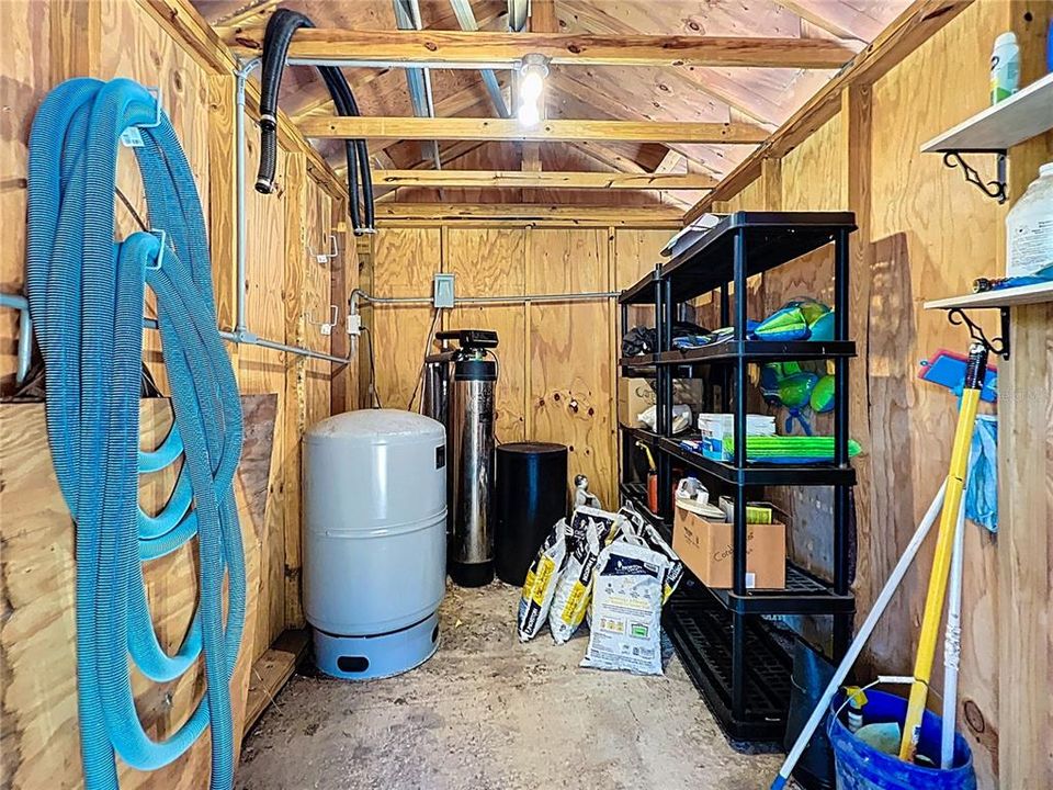 待售: $529,900 (4 贝兹, 2 浴室, 1400 平方英尺)