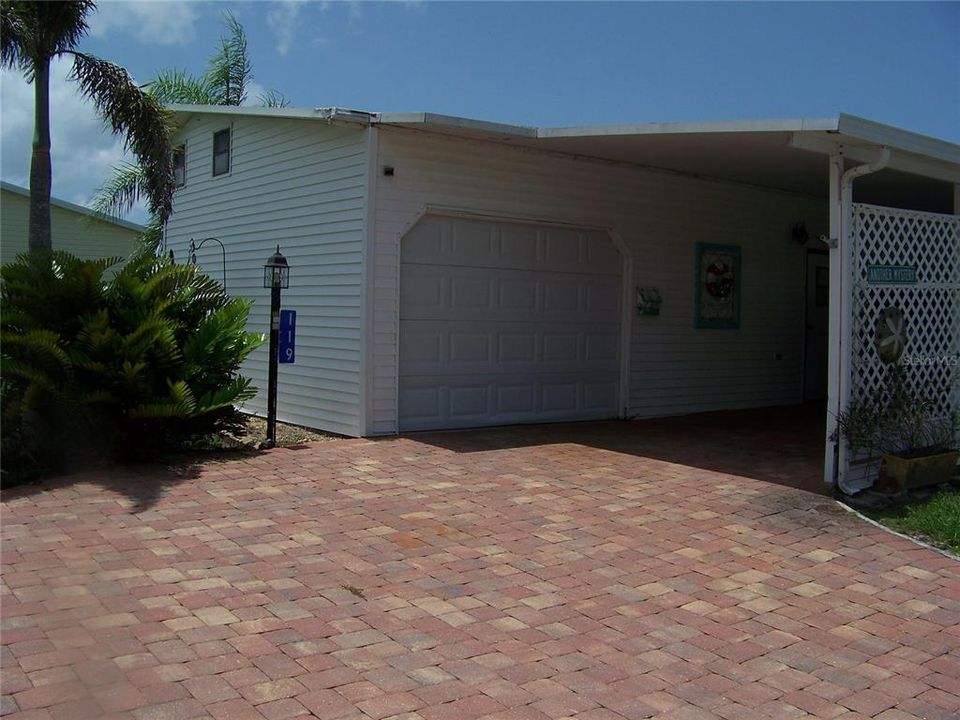 Под контрактом: $174,500 (2 спален, 2 ванн, 1340 Квадратных фут)