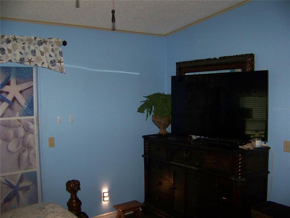 Под контрактом: $174,500 (2 спален, 2 ванн, 1340 Квадратных фут)