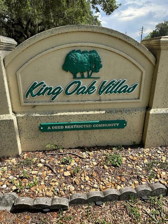 合同活跃: $194,990 (1 贝兹, 1 浴室, 709 平方英尺)