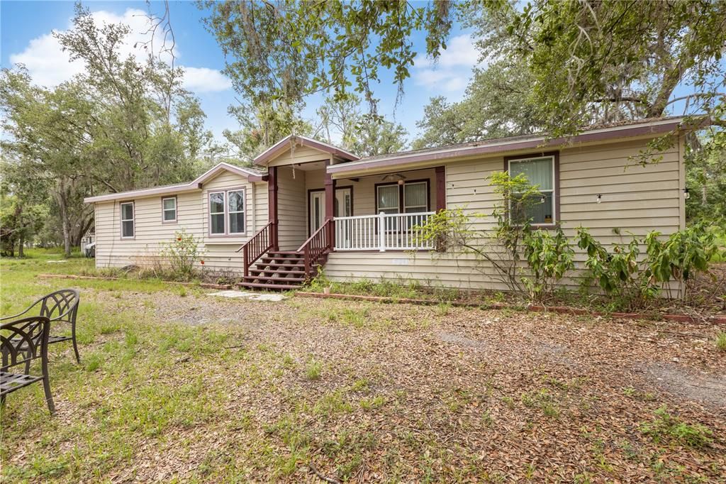 For Sale: $599,990 (3 beds, 2 baths, 1932 Square Feet)