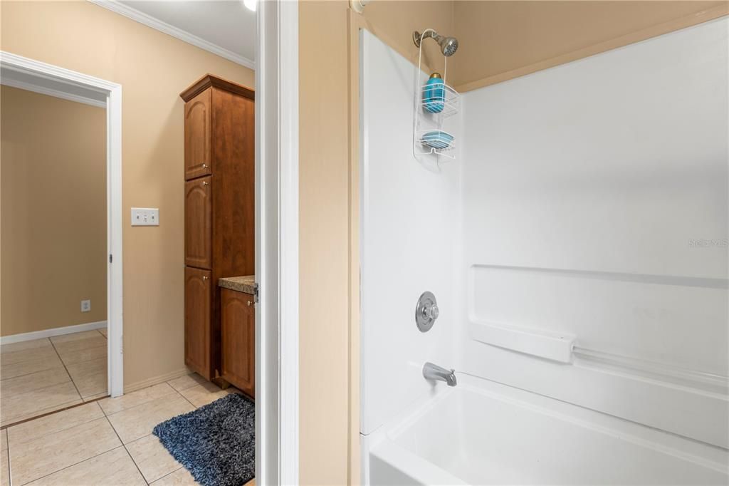 For Sale: $599,990 (3 beds, 2 baths, 1932 Square Feet)
