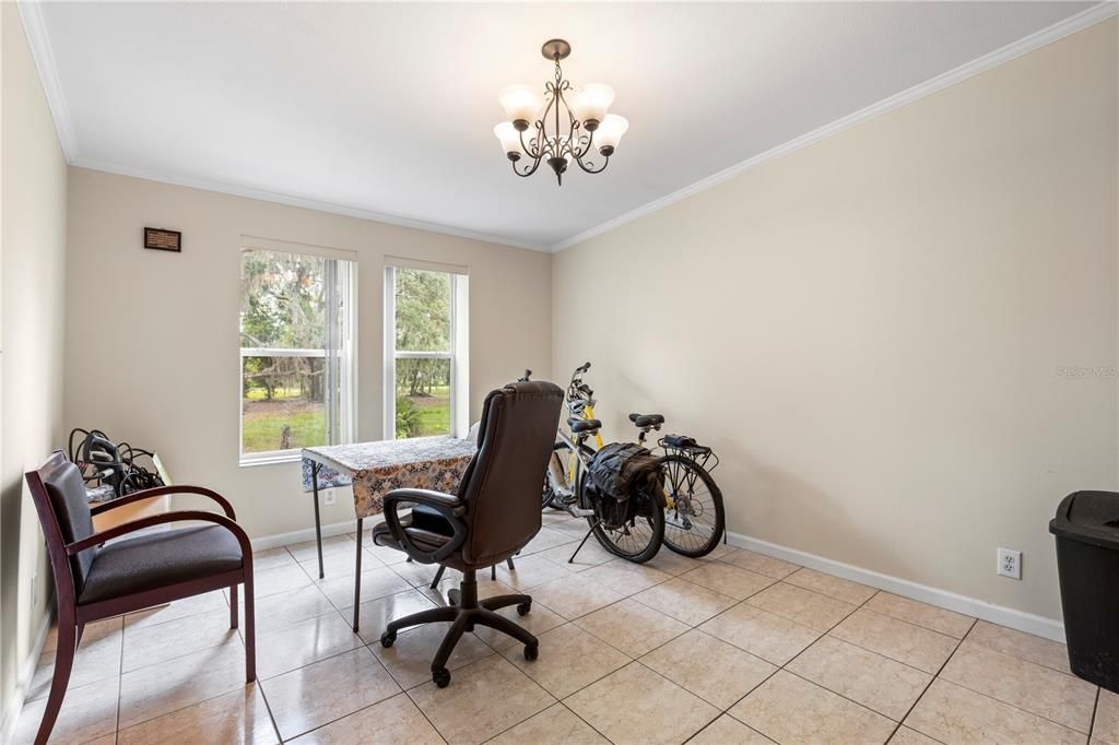 For Sale: $599,990 (3 beds, 2 baths, 1932 Square Feet)