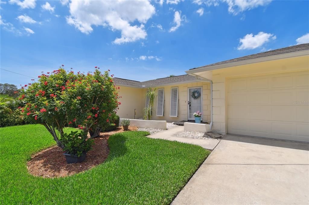 Recently Sold: $499,000 (2 beds, 3 baths, 1616 Square Feet)